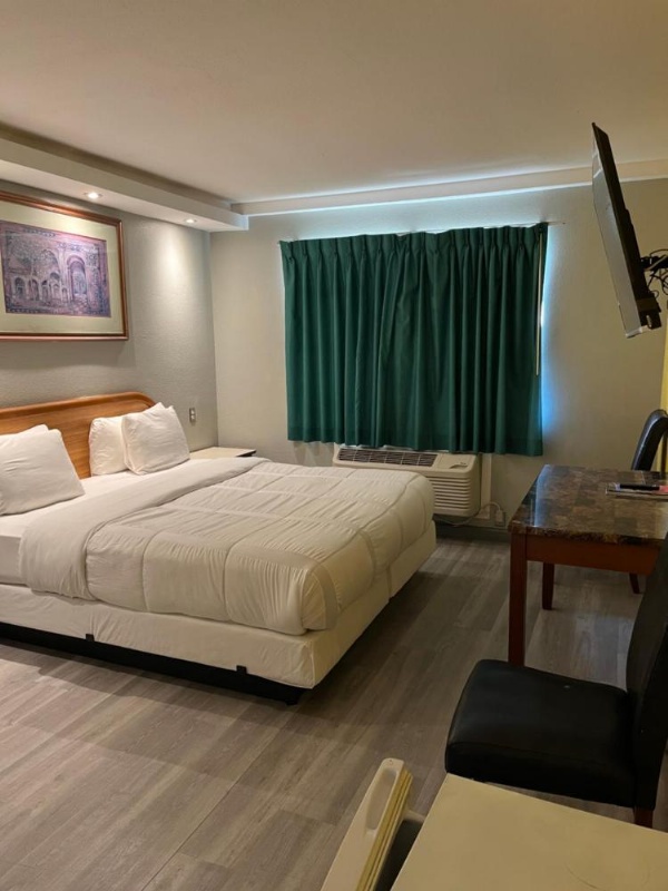 777 Motor Inn image 21
