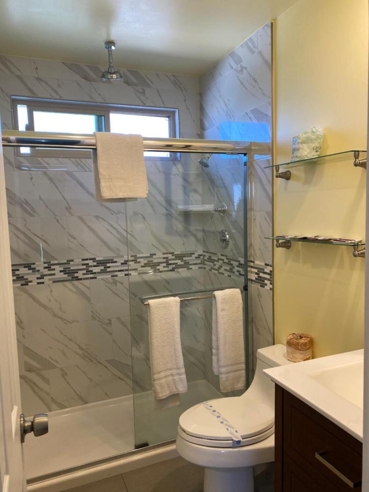 Room image 5